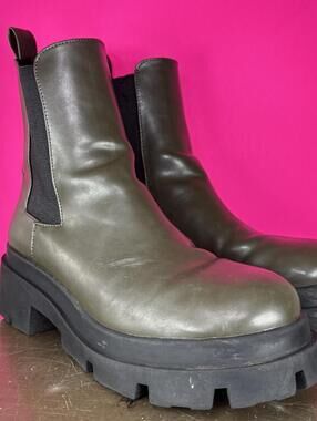 Zara Green Faux Leather Chunky Lug Sole High Ankle Boot EU 38